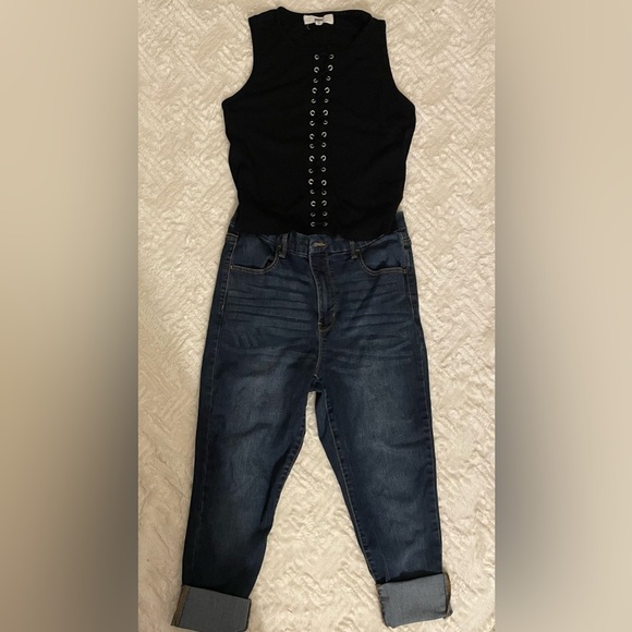 BUNDLE No Boundaries set of 2 summer Jean shorts Size 4 - Picture 8 of 8